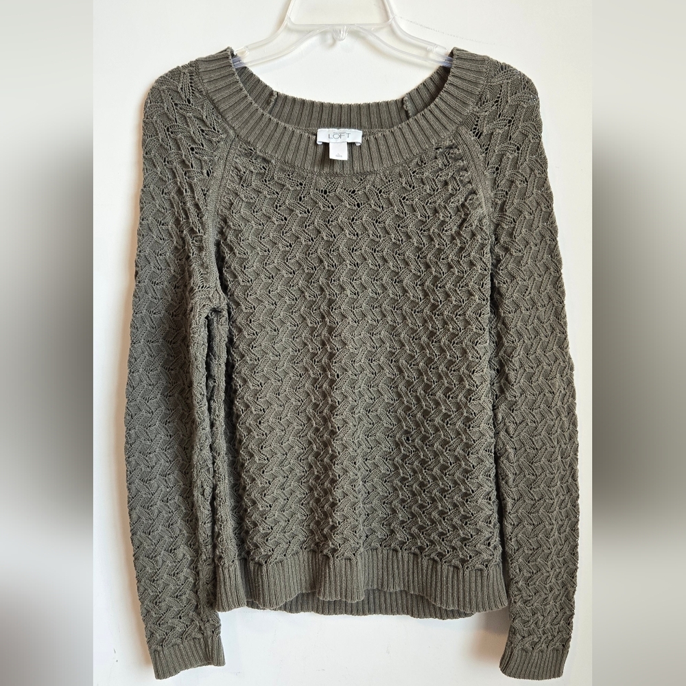LOFT Women's Textured Knit Sweater in Olive